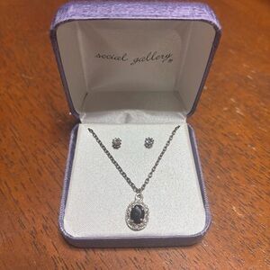 Silver Plated Crystal Necklace & Earrings Jewelry Set